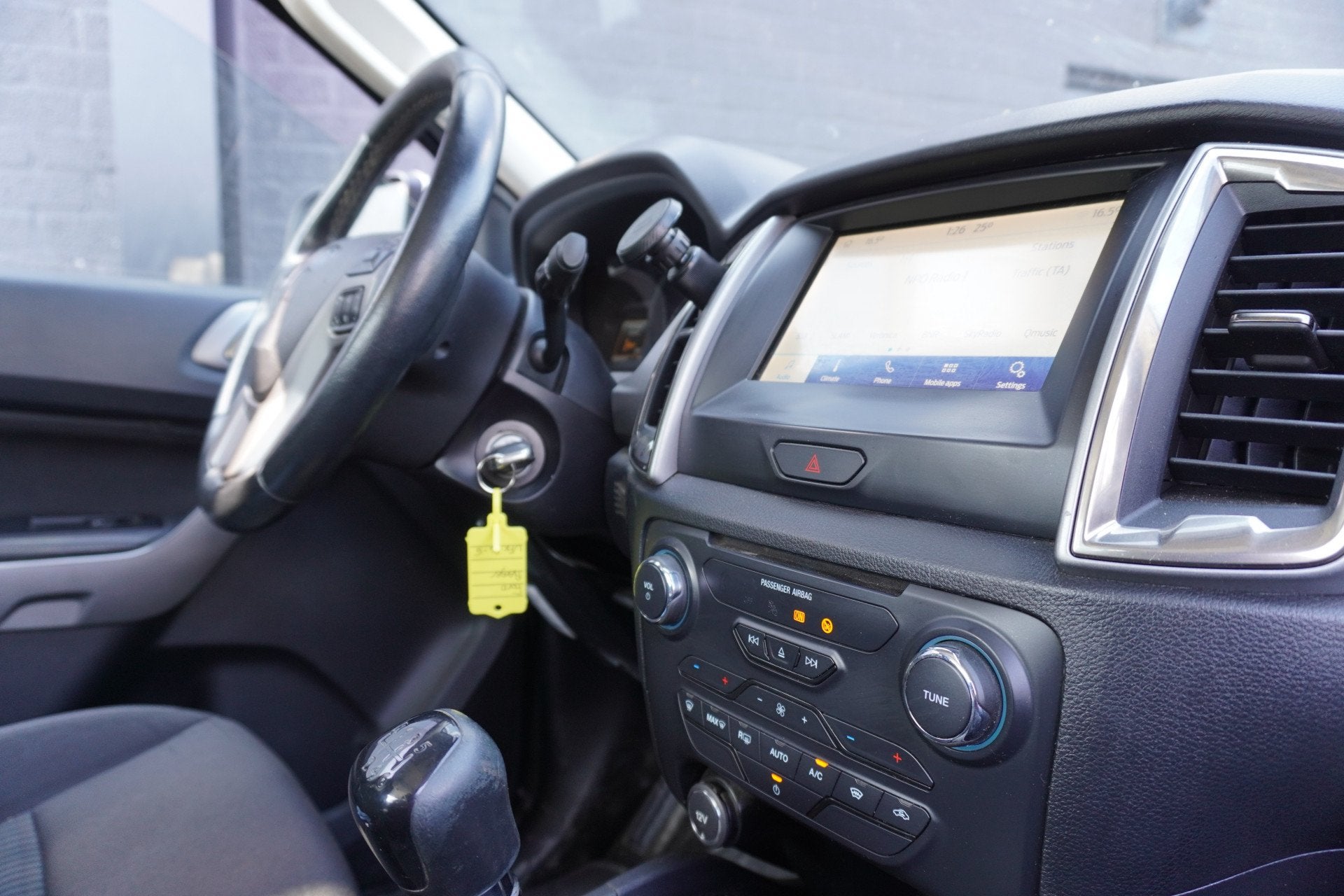 Ford Ranger 2.0 EcoBlue XLT 170PK 4WD EURO 6 - Clima - Cruis, Auto's, Stof, Gebruikt, 4 cilinders, Start-stop-systeem