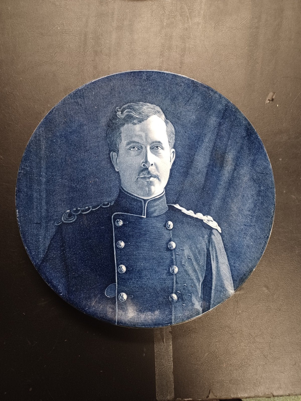 Bord Koning Albert, Antiek en Kunst, Ophalen of Verzenden