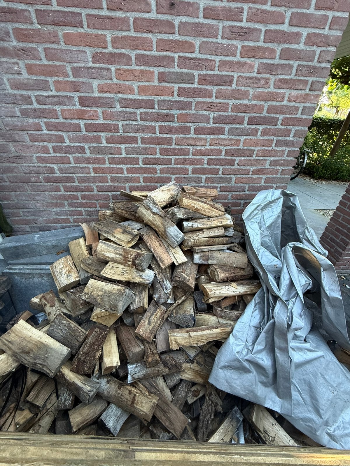 Ruim 1 m3 gedroogd haardhout - stookklaar!, Tuin en Terras, Haardhout, Minder dan 3 m³, Ophalen, Blokken