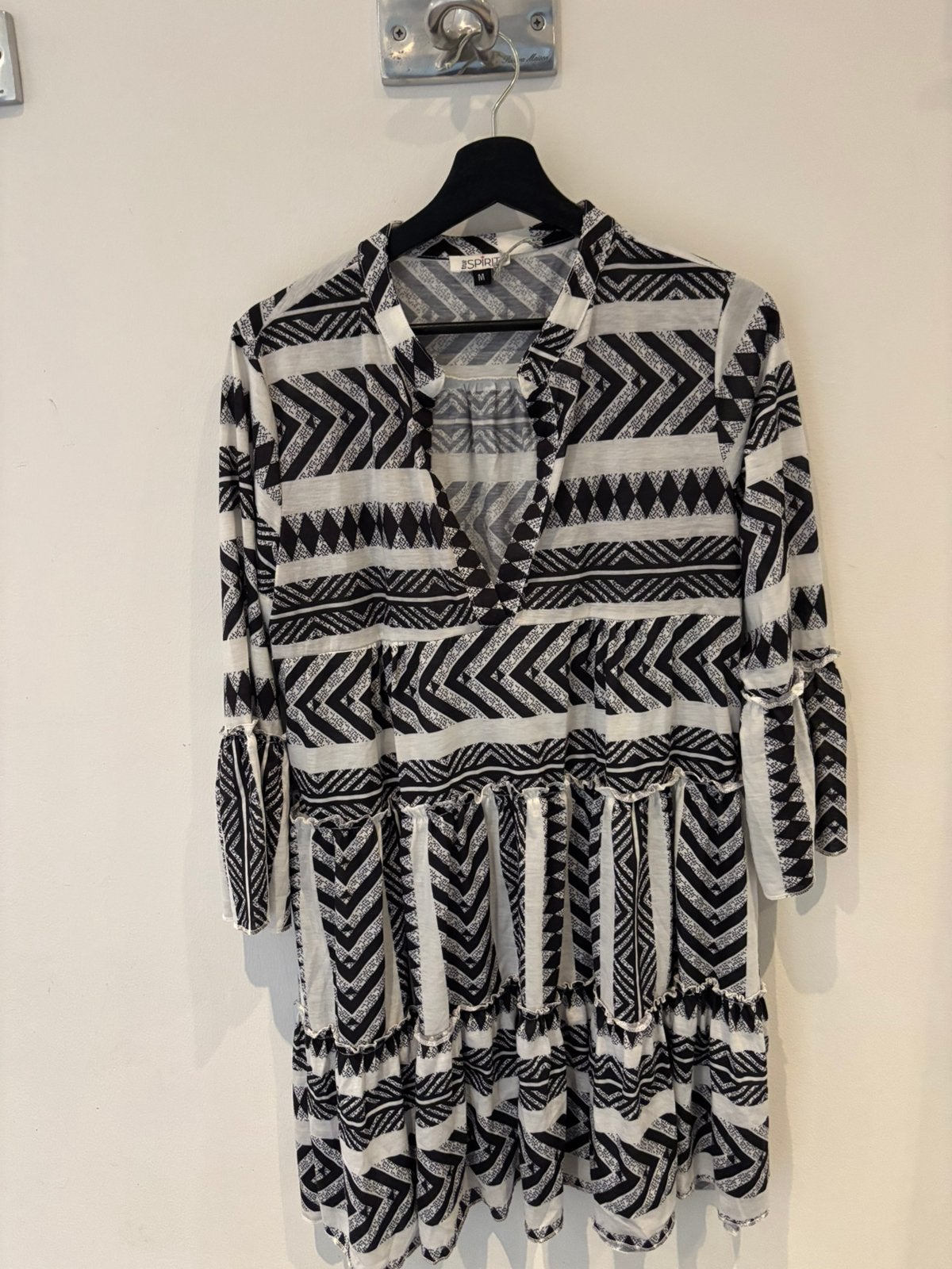 Leuke zwart. / cream zomer jurk, Ophalen of Verzenden, Zo goed als nieuw, Zwart