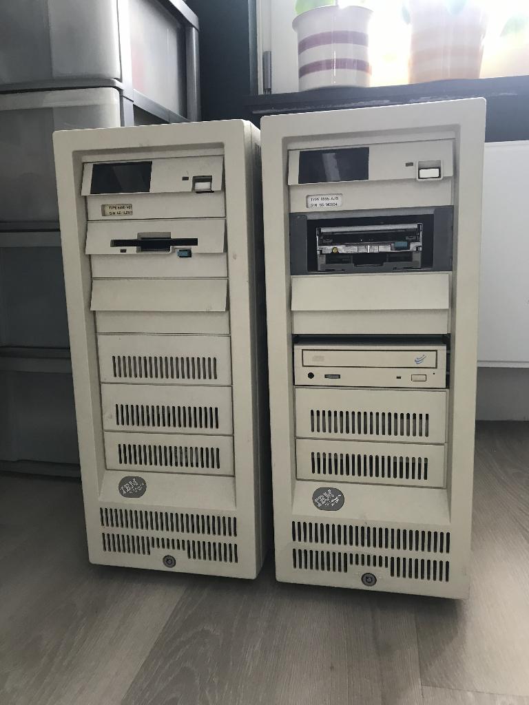 2 x IBM PS/2 Model 95, Computers en Software, Vintage Computers, Ophalen