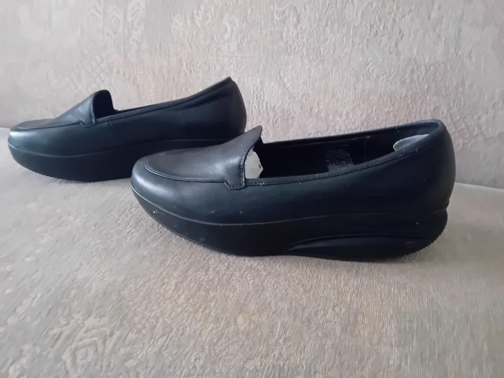 M.B.T. schoenen maat 42, Ophalen of Verzenden, Zo goed als nieuw, Zwart