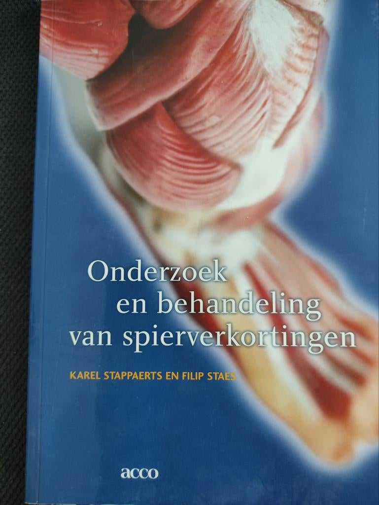 Onderzoek en behandeling van spierverkortingen, Ophalen of Verzenden, Zo goed als nieuw