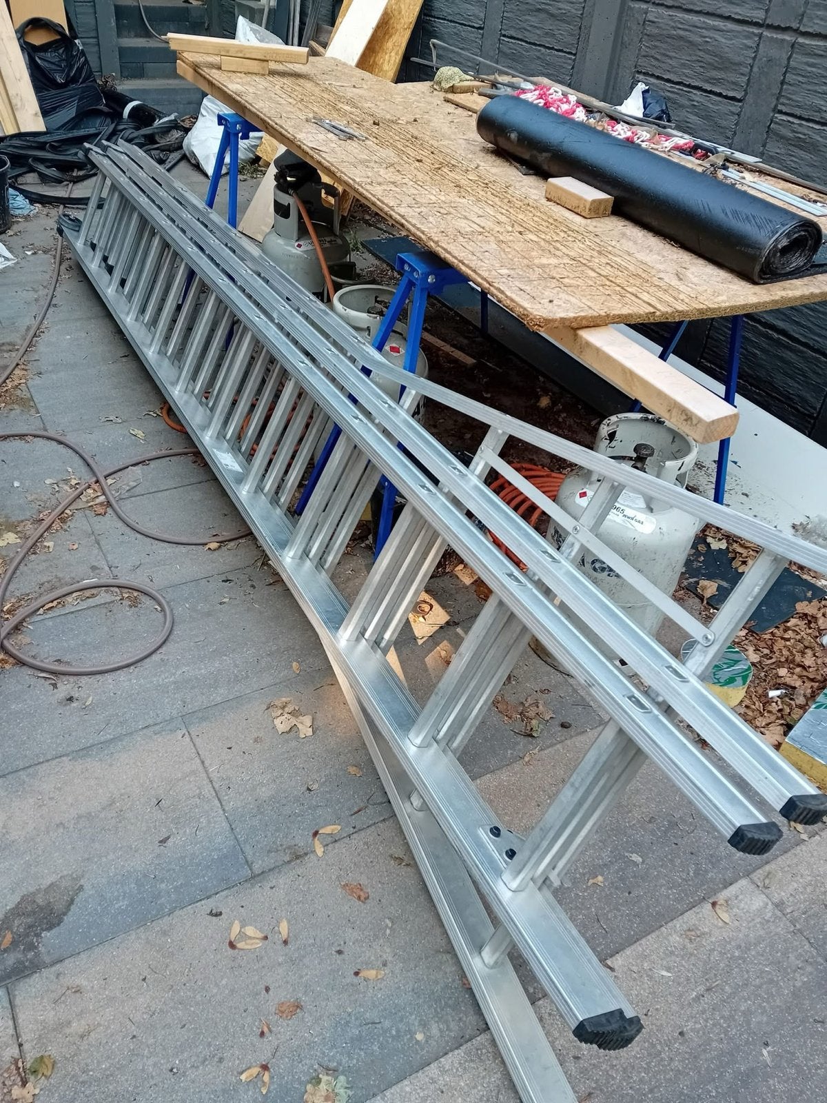 Tk Dirks ladder 3x12 sporten - Zo goed als nieuw, Doe-het-zelf en Verbouw, Ladders en Trappen, Ophalen, Zo goed als nieuw, Ladder