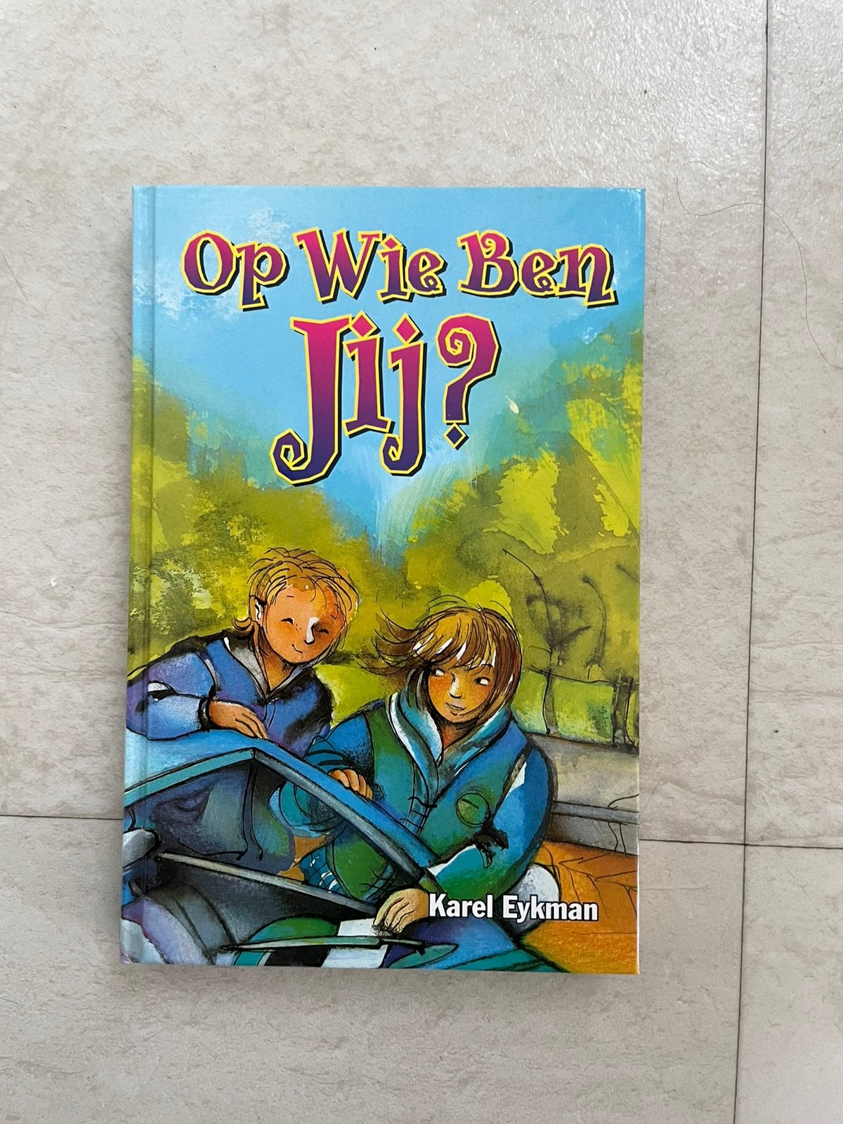 Boek op wie ben jij ?, Verzenden, Zo goed als nieuw, Non-fictie