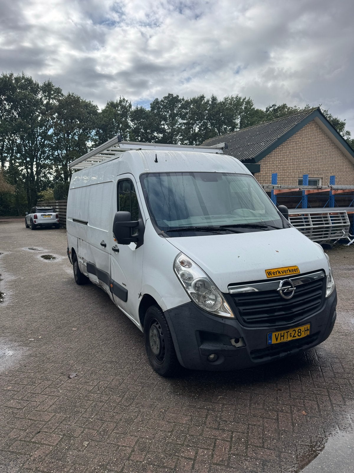 Opel Movano C 2.3 D 92KW  2010 Wit, Auto's, 2083 kg, 125 pk, 4 cilinders, 2500 kg