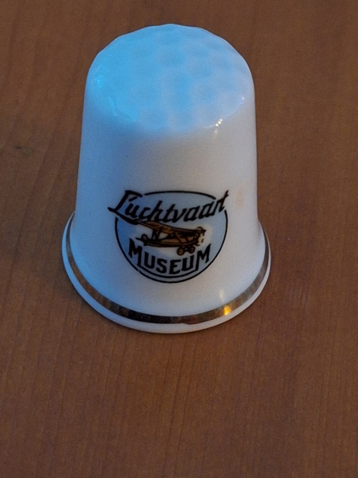 Vingerhoedje Luchtvaart Museum Fine Bone China, Verzamelen, Ophalen of Verzenden, Zo goed als nieuw