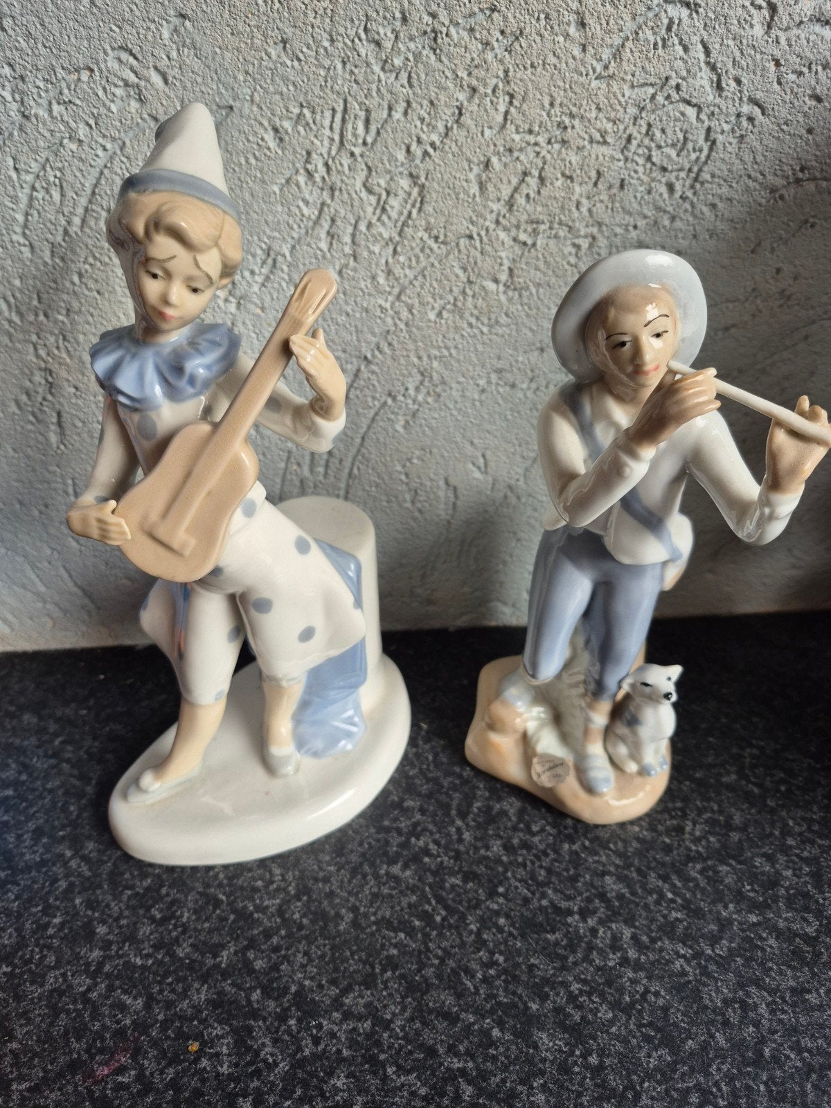 Vintage Porseleinen Beeldjes: Muzikanten met Hondje, Antiek en Kunst, Ophalen of Verzenden