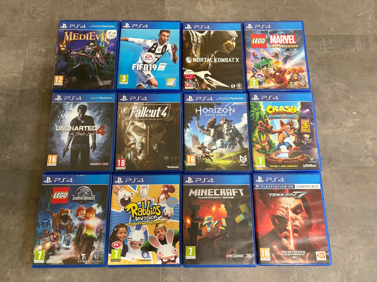 PlayStation 4: set van 12 games, Spelcomputers en Games, Gebruikt, Vanaf 18 jaar, Overige genres, Virtual Reality