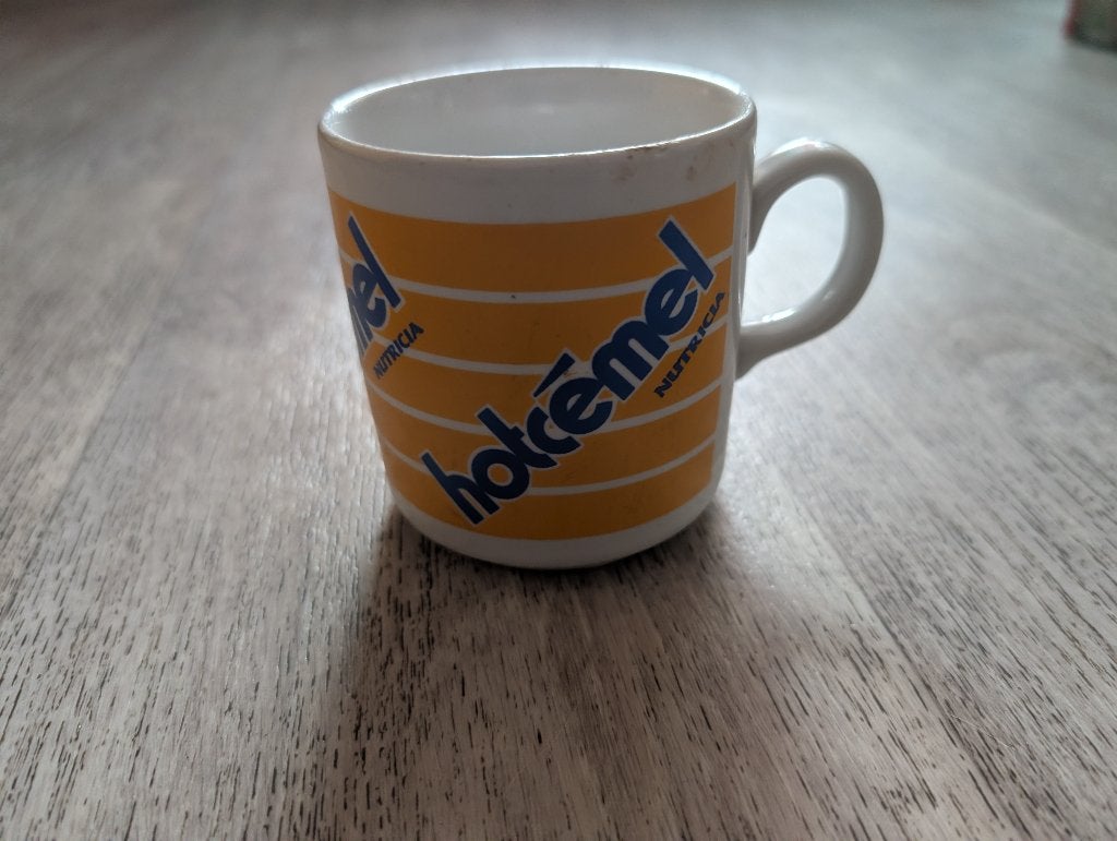 Chocomel beker, mokken; Hotcemel, Nutricia, e.a., Nieuw, Ophalen of Verzenden, Overige stijlen, Kop(pen) en/of Schotel(s)