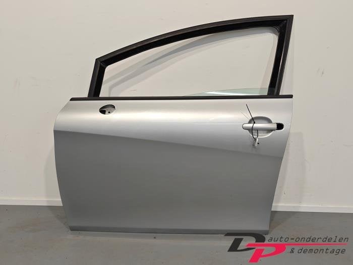 Portier 4Deurs links-voor van een Seat Leon (LS7Y), Gebruikt, -, Deur, -