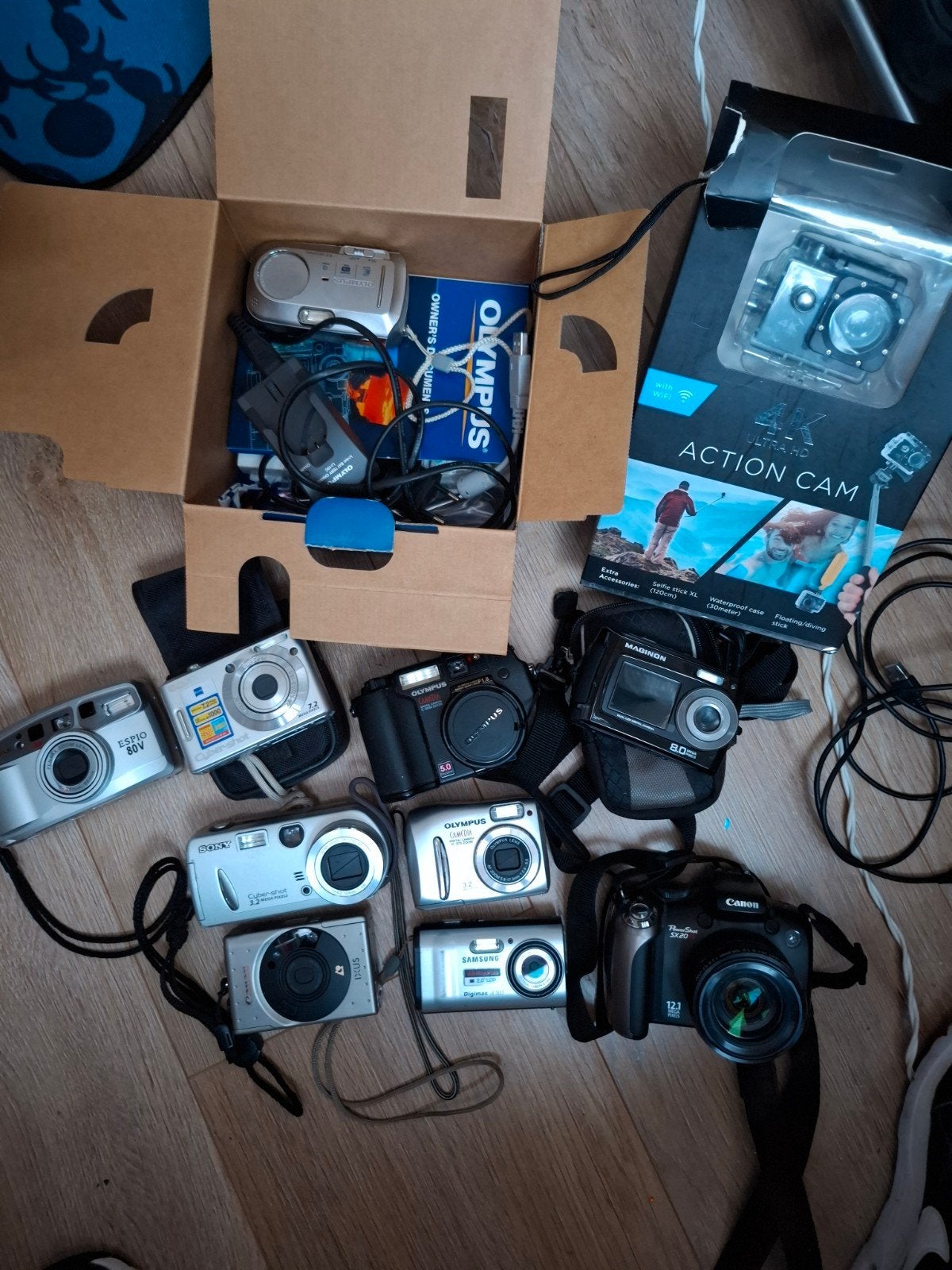 Partij diverse digitale camera's en action cam, Ingebouwde flitser, Gebruikt, Handleiding, Ophalen of Verzenden