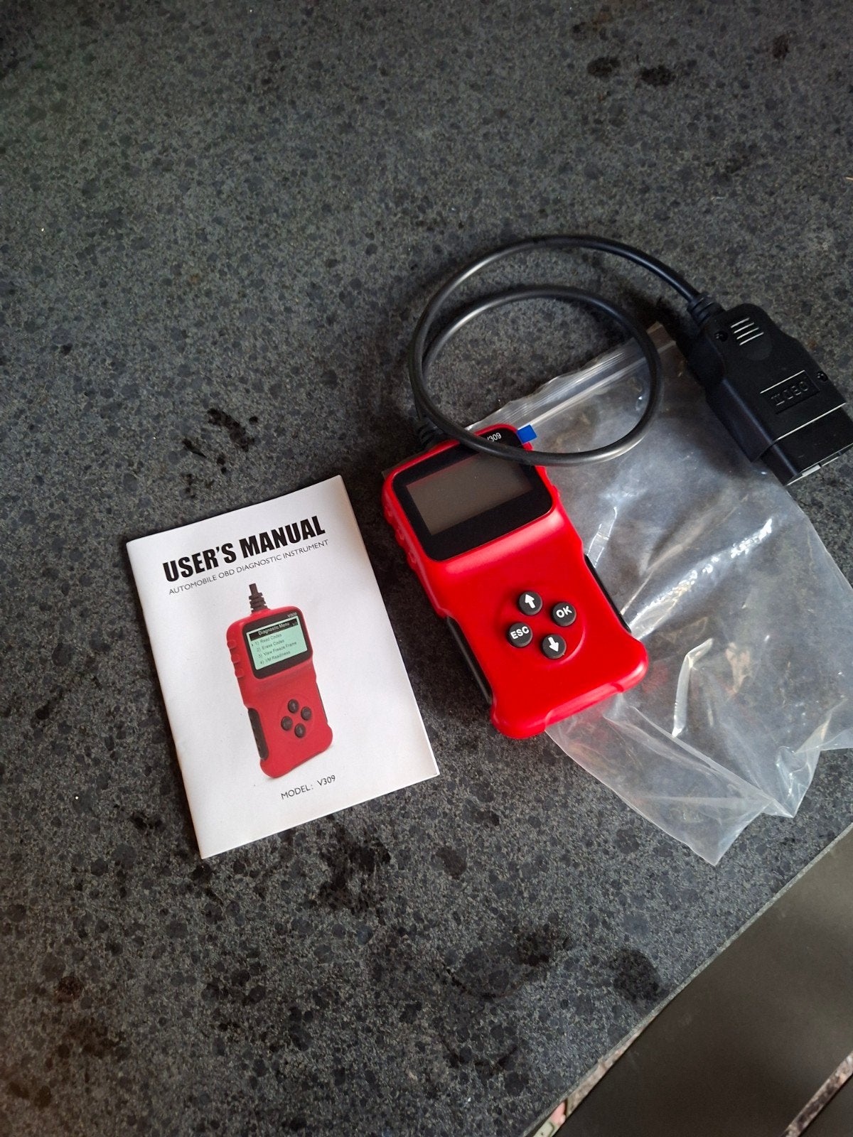 OBD2 Foutcodelezer Auto Diagnosetool V309, Auto diversen, Ophalen of Verzenden