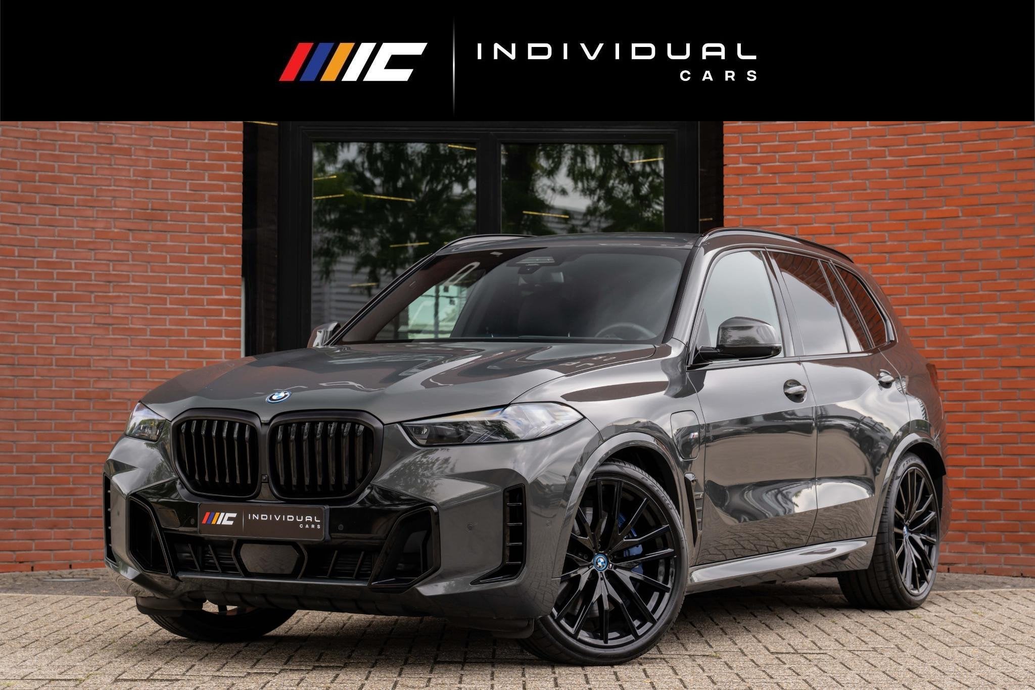 BMW X5 xDrive50e M-Sport Pro Carbon H/K Merino 22'', Auto's, Automaat, Dealer onderhouden, Gebruikt, 2395 kg