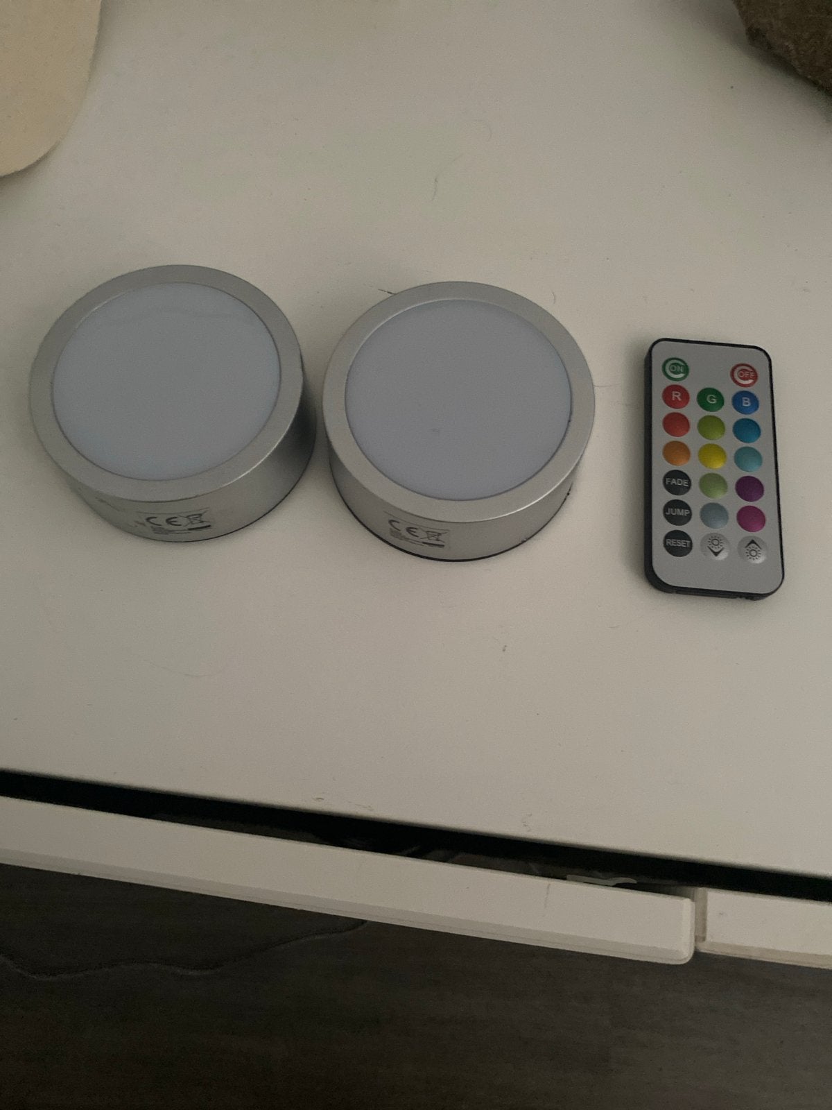 2x LED Kastverlichting met Afstandsbediening - RGB Kleur, Overige merken, Kunststof, Meerkleurig, Overige fittingen