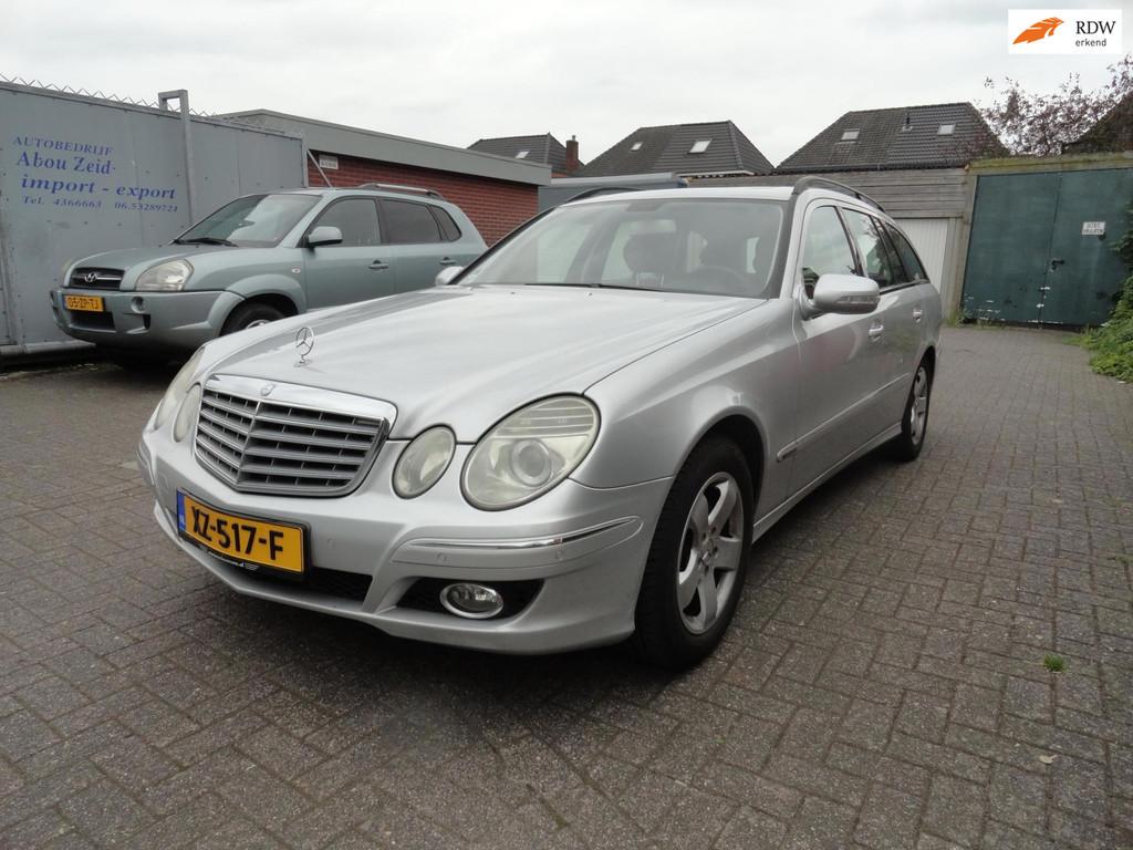 Mercedes-Benz E-klasse Estate 280 AUT CDI Classic (KM 300867, Auto's, Automaat, Achterwielaandrijving, Gebruikt, 2987 cc