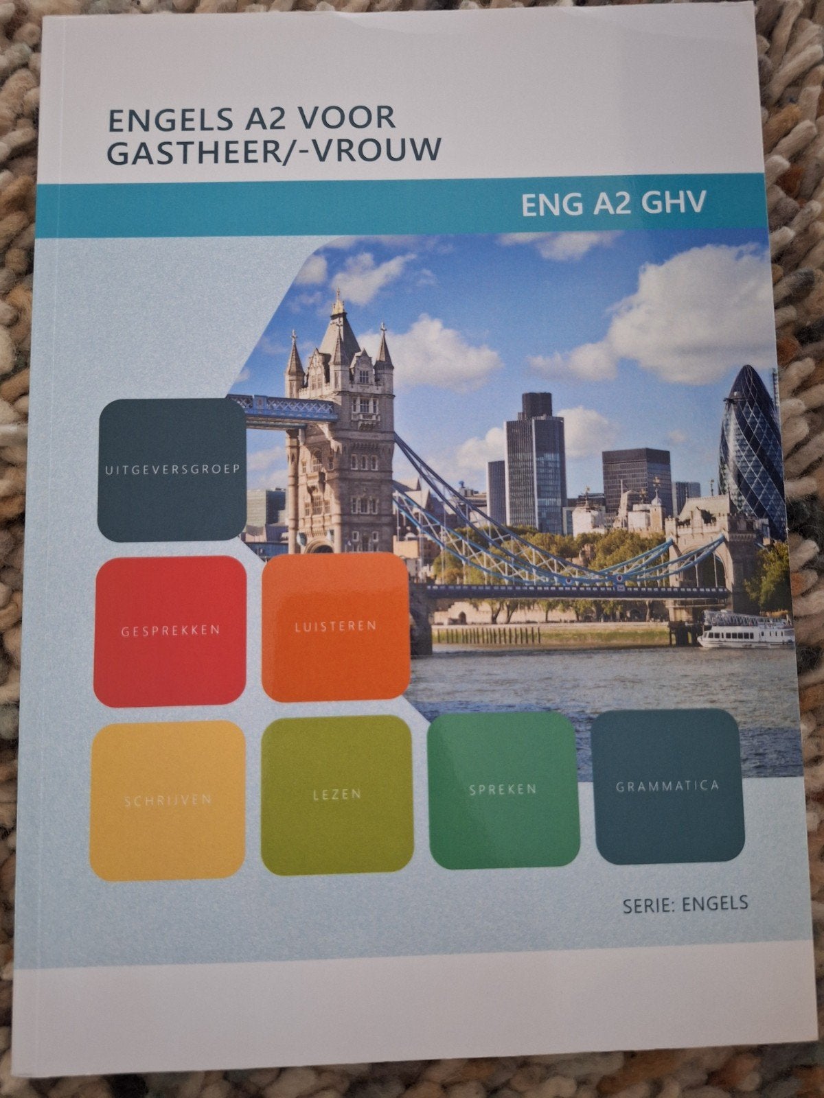 Engels A2 gastheer/-vrouw, Boeken, Ophalen of Verzenden, Alpha, Nieuw