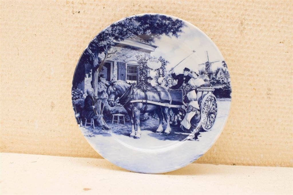 Delft Blauw porseleinen wandbord prent paard met koets 48921, Ophalen of Verzenden, Gebruikt