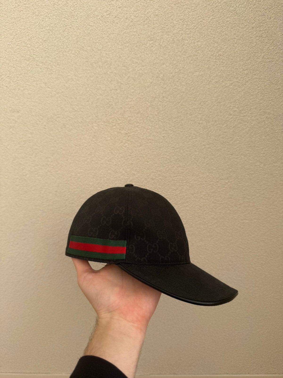Gucci Pet GG, Kleding | Heren, Hoeden en Petten, Ophalen of Verzenden, Zo goed als nieuw, 57 cm (M, 7⅛ inch) of minder, Pet