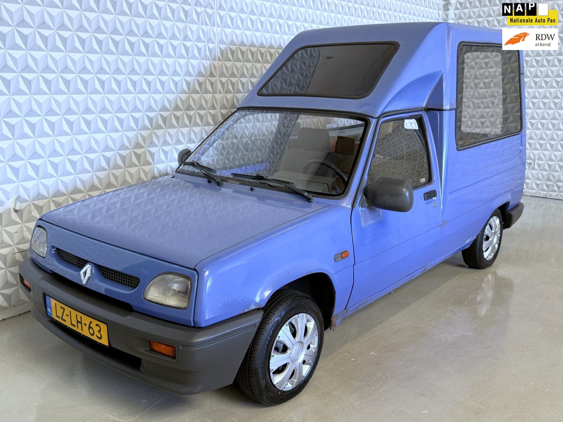 Renault Express 1.2 Combi RN - ROLSTOEL / INVALIDE VERVOER!, Voorwielaandrijving, Blauw, Origineel Nederlands, Bedrijf