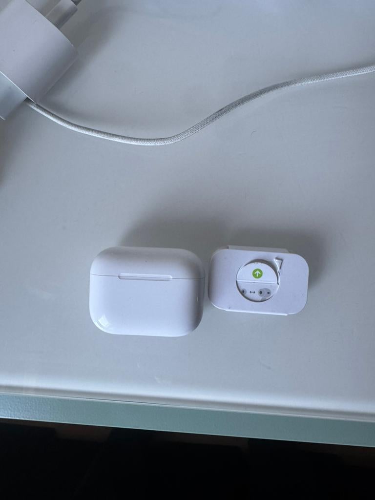 Airpods Pro 3rd gen, Ophalen of Verzenden, Zo goed als nieuw