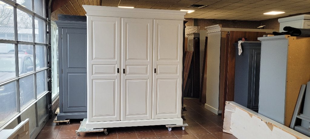 Brocante garderobe antieke kasten, kledingkast, linnenkasten, Huis en Inrichting, Ophalen, Zo goed als nieuw