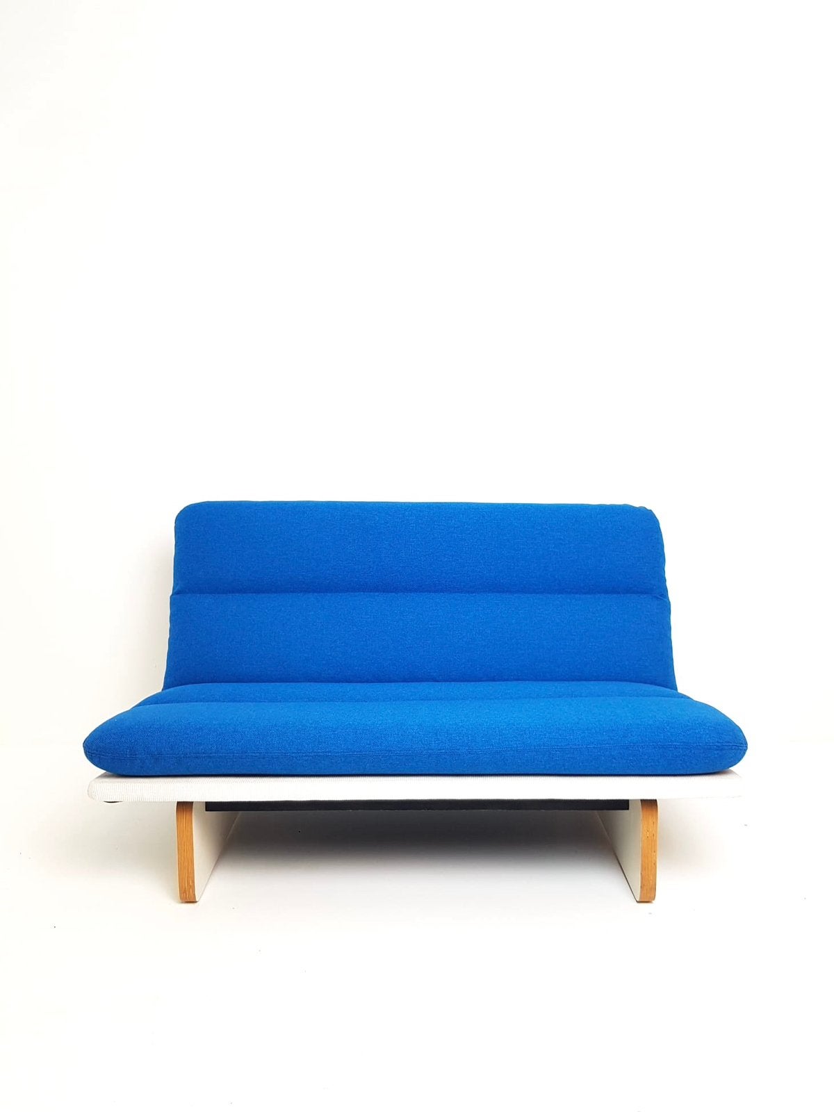 Vintage Artifort Kho Liang Le bank C671 bankje twee zits, Ophalen of Verzenden, Zo goed als nieuw, Tweepersoons, Blauw