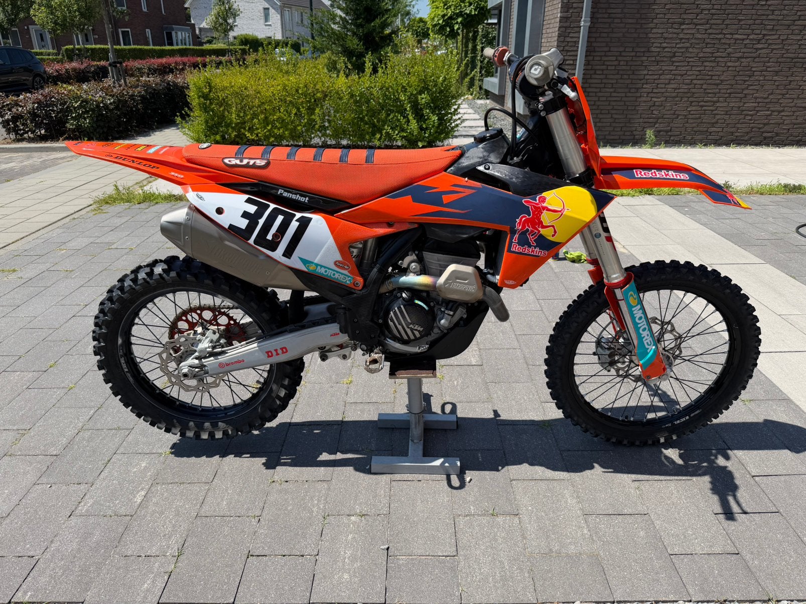KTM 350 SXF (2023) met Volledige Akrapovic, Particulier, Crossmotor