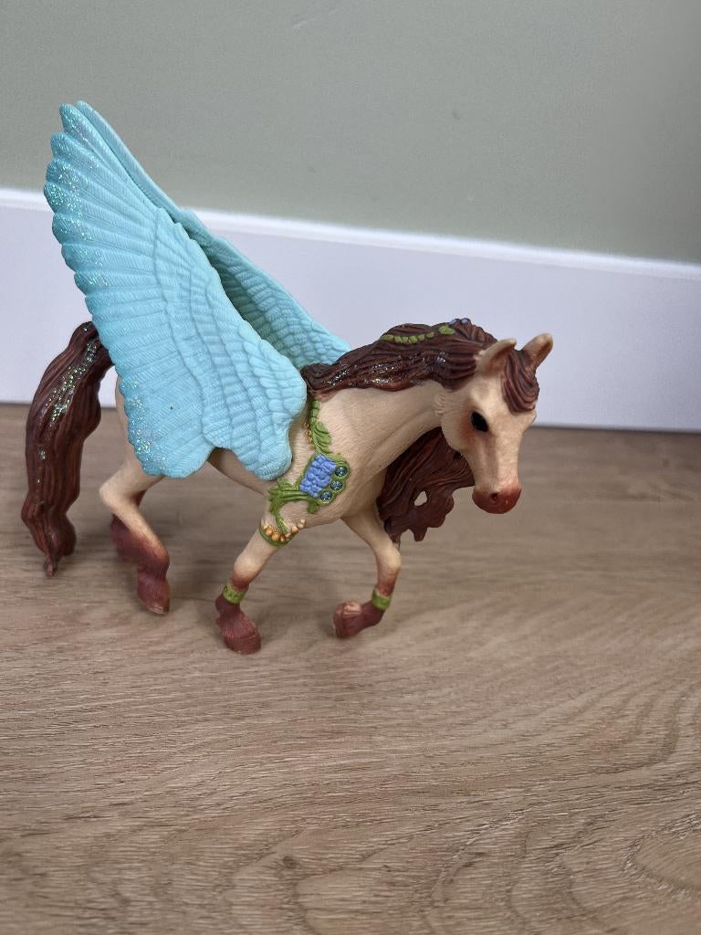 Scheich Bayala sieraden Pegasus hengst 70574, Ophalen of Verzenden, Gebruikt, Paard, Beeldje of Figuurtje
