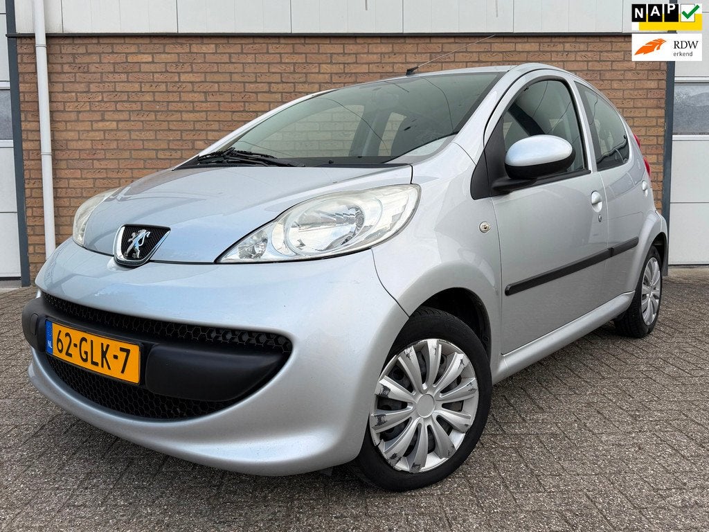 Peugeot 107 1.0-12V XS AIRCO/ELEK RAMEN/85.321KM NAP !, Voorwielaandrijving, Gebruikt, 4 stoelen, 68 pk