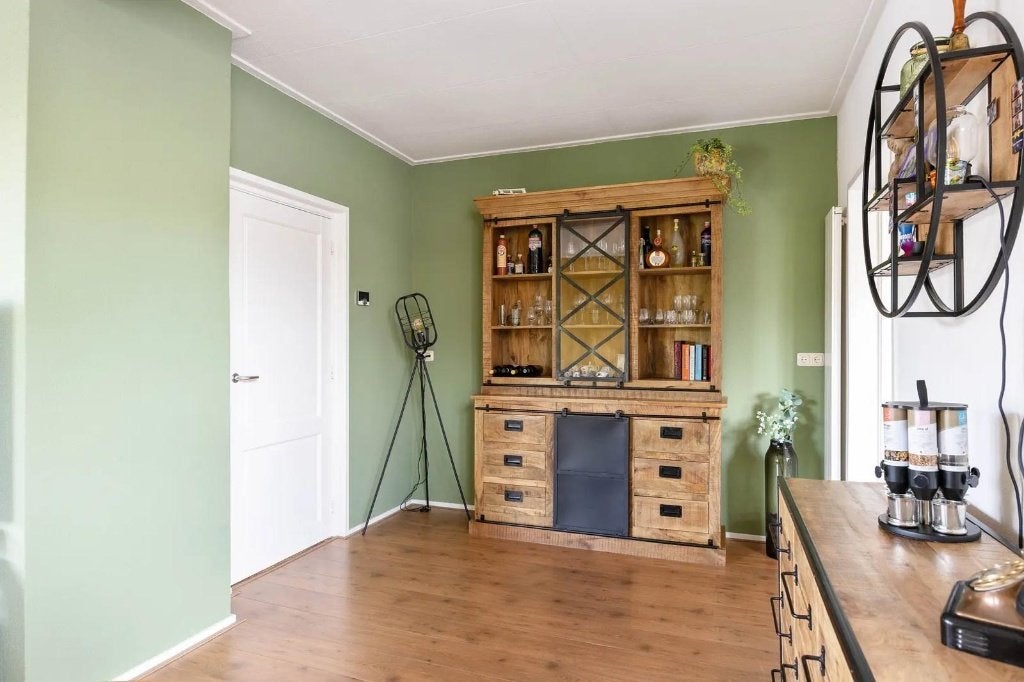 Vitrinekast, Huis en Inrichting, Ophalen, 100 tot 150 cm, 200 cm of meer, Zo goed als nieuw