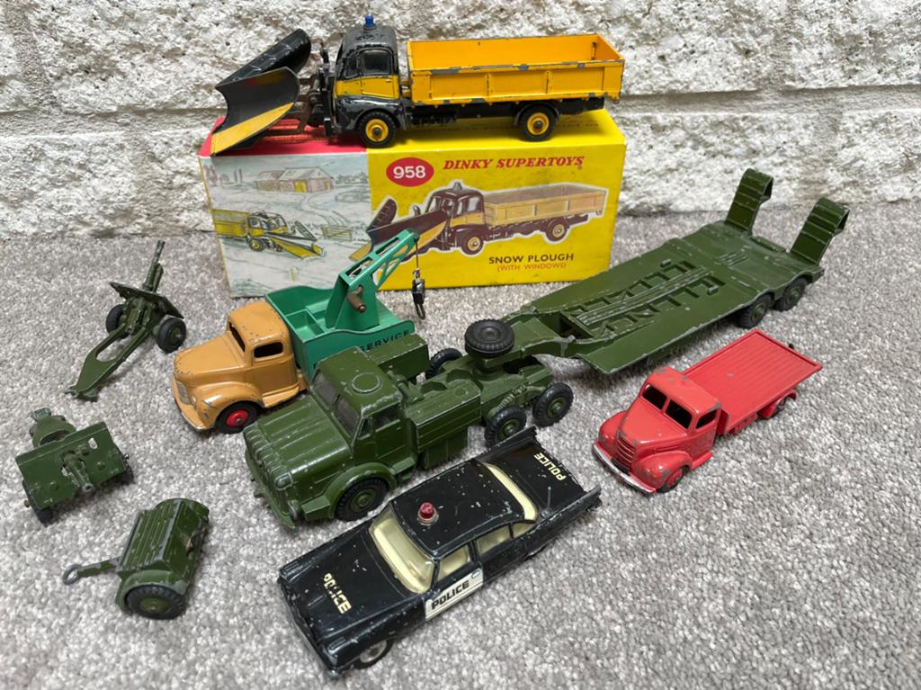 Dinky toys diverse voertuigen, Ophalen of Verzenden, Auto, Dinky Toys