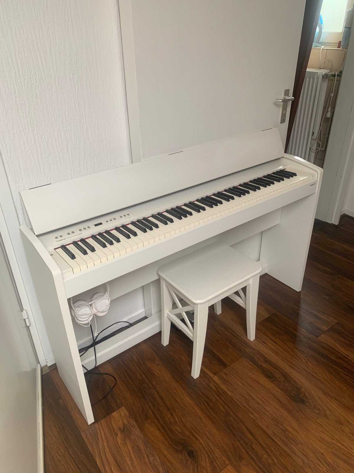 Roland F-130R digitale piano, Ophalen, Zo goed als nieuw, Wit