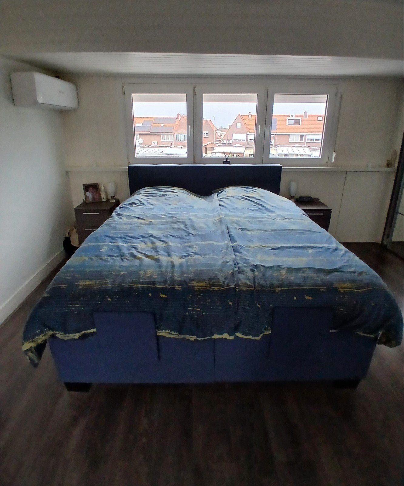 Boxspring 180x200 met elektrisch verstelbare bodem, Ophalen, Gebruikt, Blauw, Tweepersoons