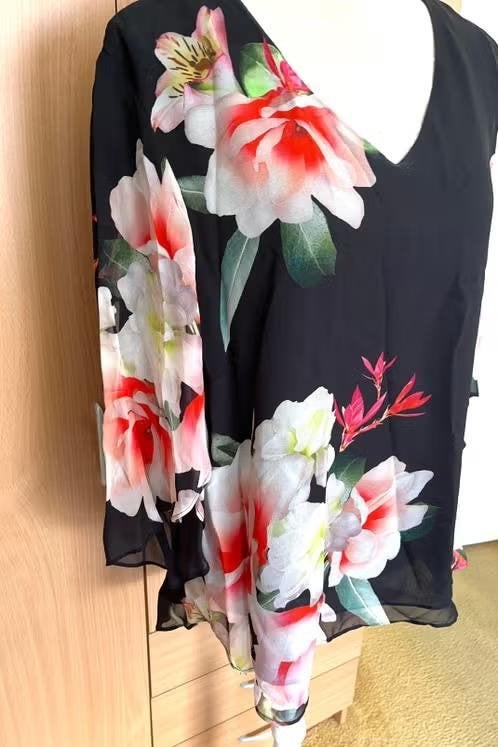 Frank Lyman blouse maat 42, Kleding | Dames, Ophalen of Verzenden, Zo goed als nieuw, Maat 42/44 (L), Zwart