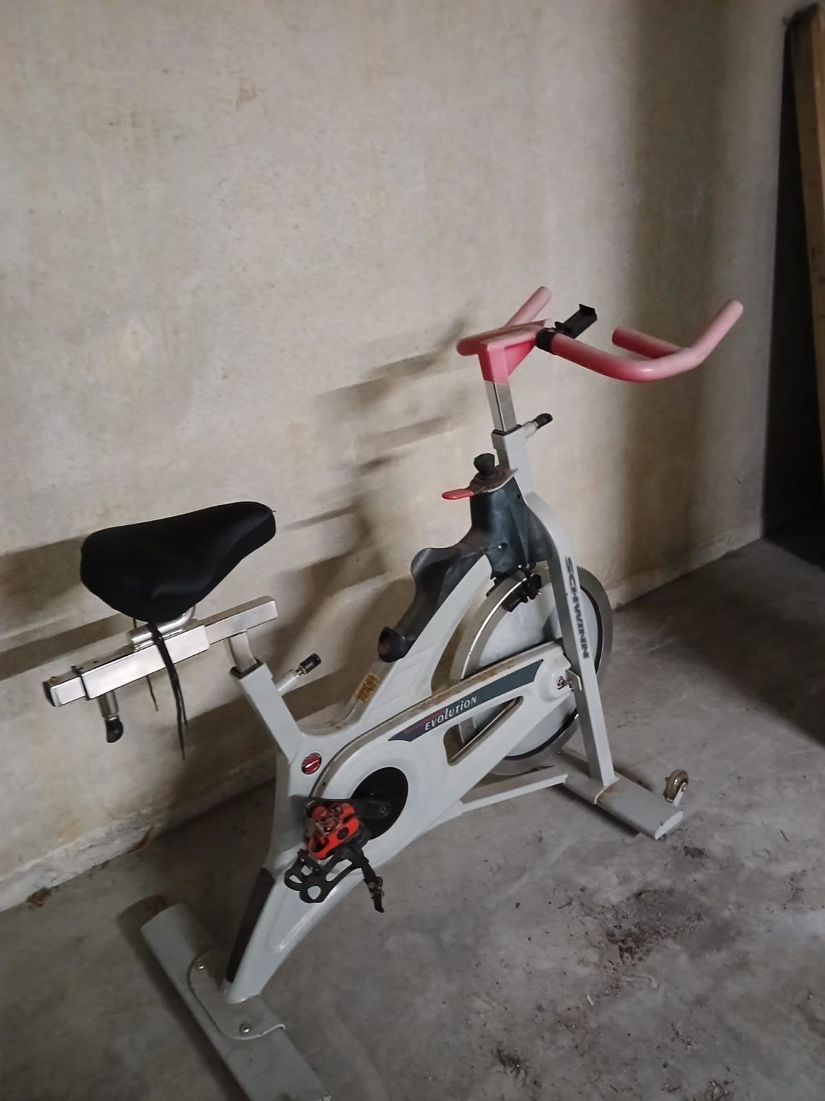 Schwinn Evolution Spinningfiets - Goede staat, Ophalen, Gebruikt, Spinningfiets, Metaal