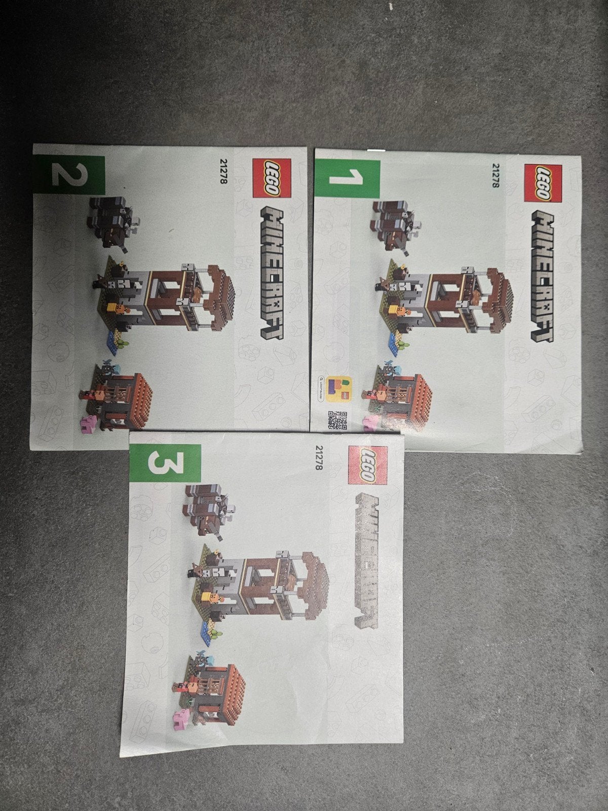 LEGO Minecraft De Plunderaar buitenpost en Verwoester 21278, Minecraft, Lego, Ophalen of Verzenden, Zo goed als nieuw