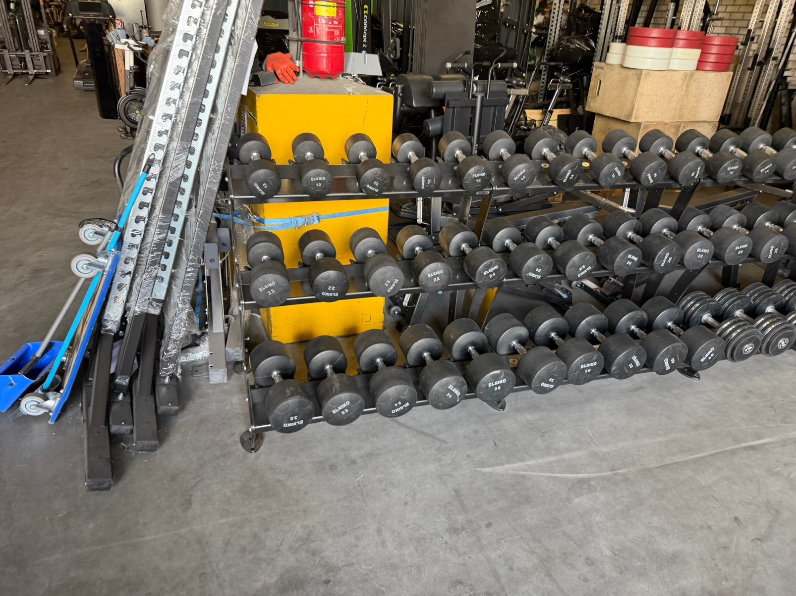 Eleiko Vaste Rubberen Dumbells 1kg t/m 10kg ,12kg t/m 52,5kg, Ophalen, Zo goed als nieuw, Dumbbell