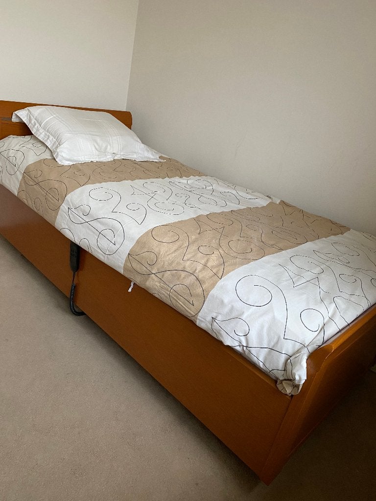 Nieuwe slaapkamer, Ophalen, Zo goed als nieuw, Eenpersoons, Klassiek
