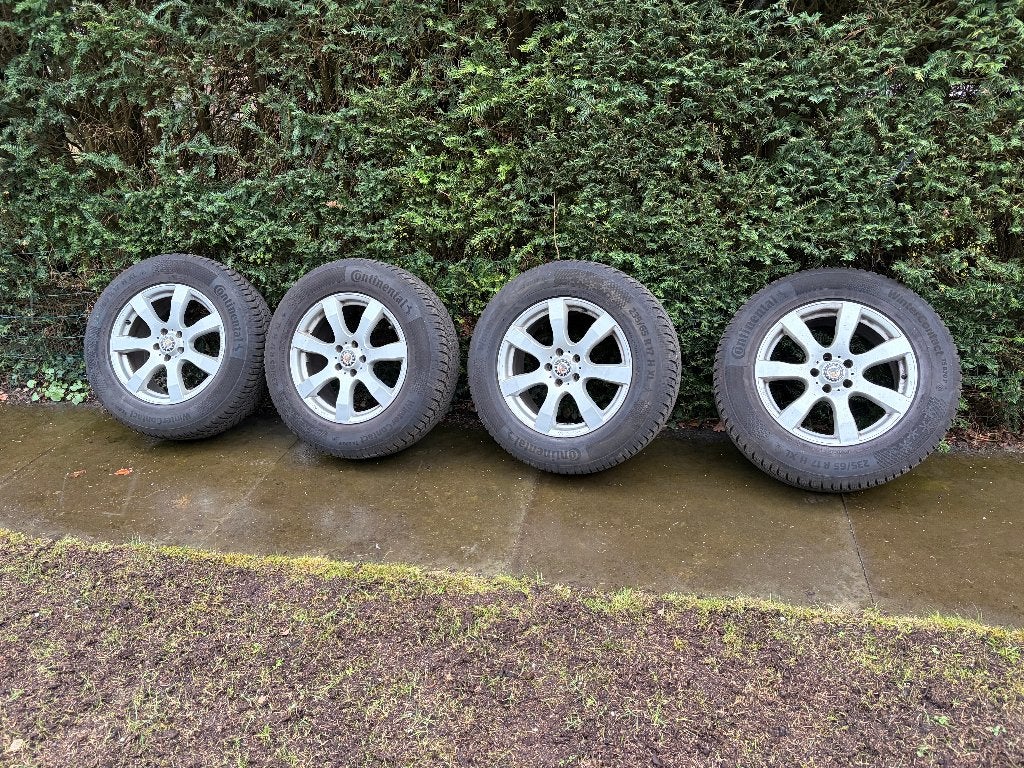 Winterbanden op Velg - merk Continental 235/65 R17 H XL, Ophalen, Gebruikt, Banden en Velgen, 17 inch