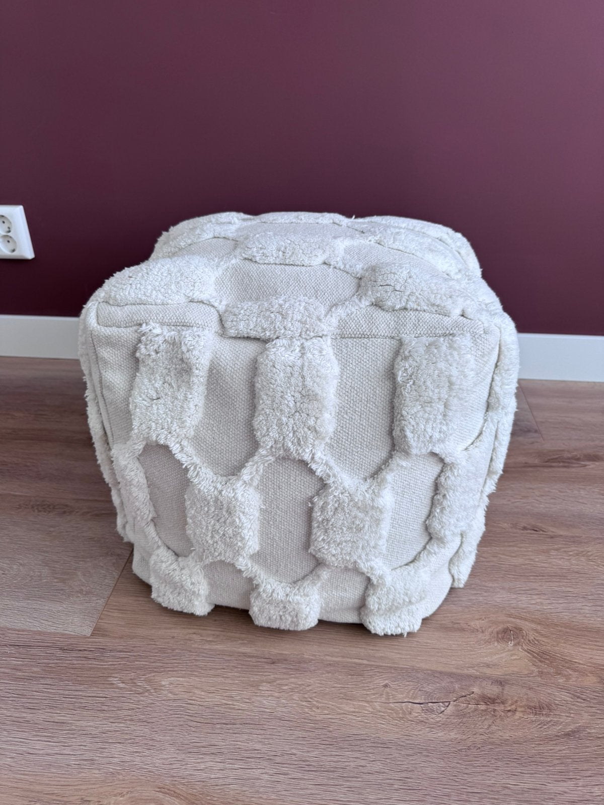 Poef NIEUW coco maison, Ophalen, Zo goed als nieuw, Wit, Minder dan 50 cm