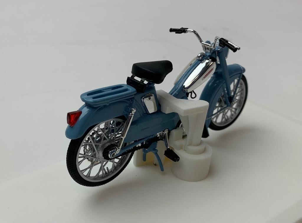 JSN Norev 1:18 Motobecane AV88 1976 Blue, Hobby en Vrije tijd, Modelauto's | 1:18, -, -, Nieuw, Norev
