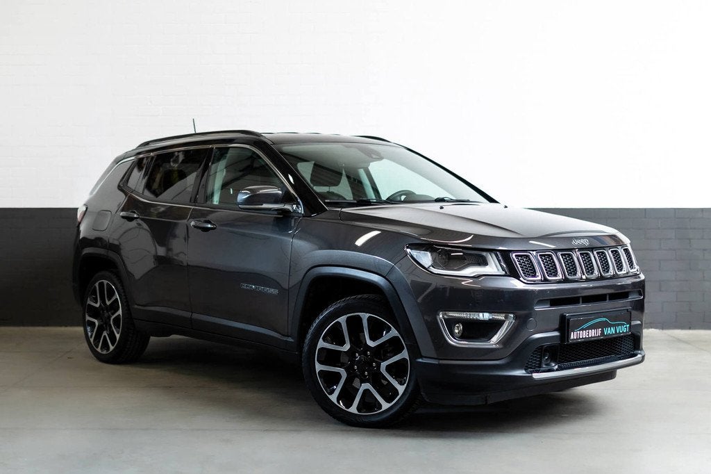 Jeep Compass 1.4 Limited leder, climate control Beats., Voorwielaandrijving, Gebruikt, Zwart, 4 cilinders