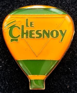 Le Chesnoy ballon pin, Verzenden, Nieuw, Transport, Speldje of Pin