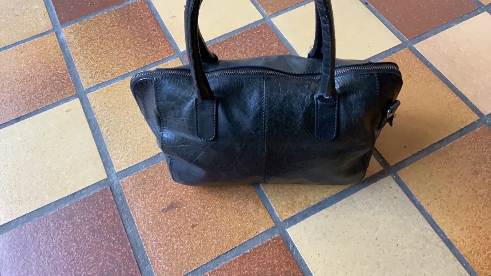 Icci hand tas zwart leder, Sieraden, Tassen en Uiterlijk, Tassen | Damestassen, Ophalen of Verzenden, Zo goed als nieuw, Zwart