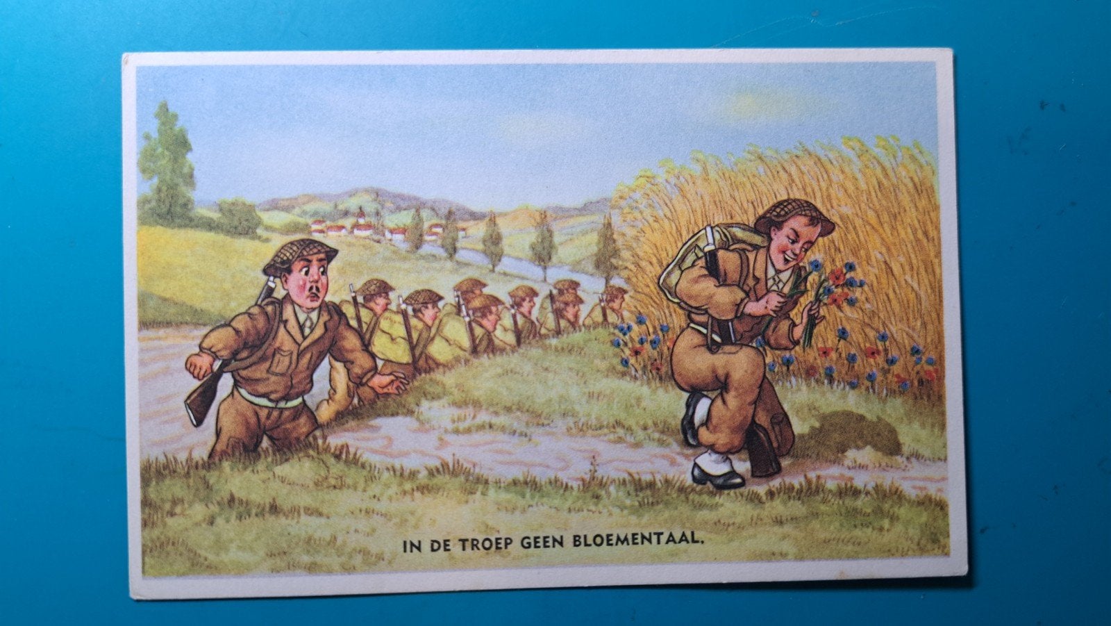 soldaten militairen humor - in de troep geen bloementaal, Ophalen of Verzenden, 1960 tot 1980, Ongelopen, Overige thema's