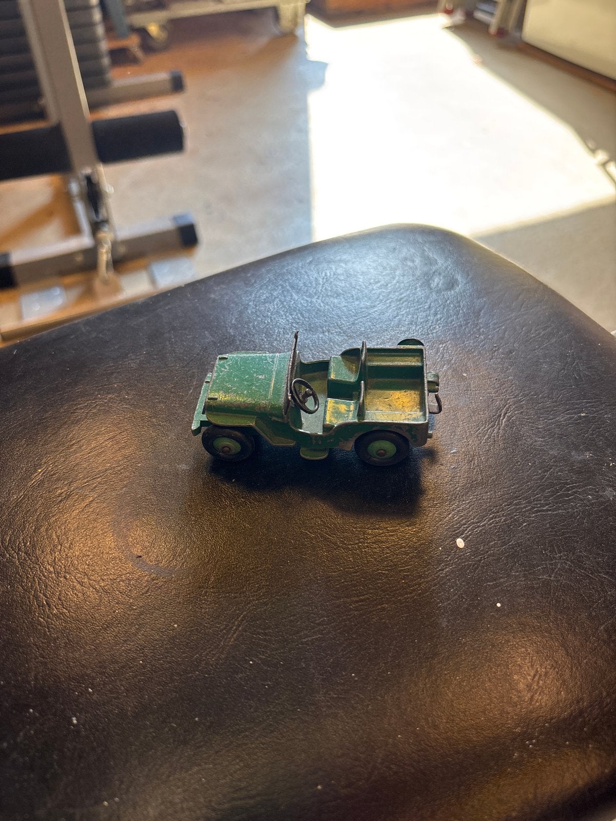 Drie vintage Dinky Toys: Jeep, Takelwagen, Heftruck, Verzenden, Gebruikt