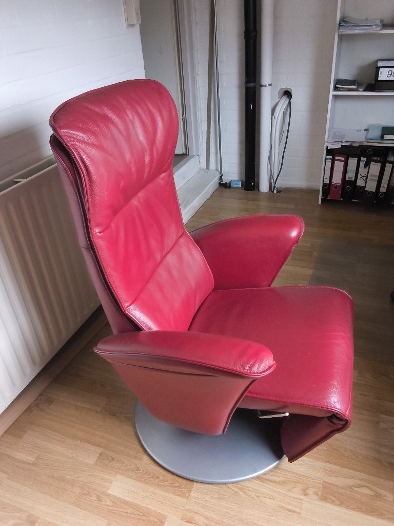 Rode leren relaxstoel, Huis en Inrichting, Ophalen, Gebruikt, Minder dan 75 cm, 50 tot 75 cm