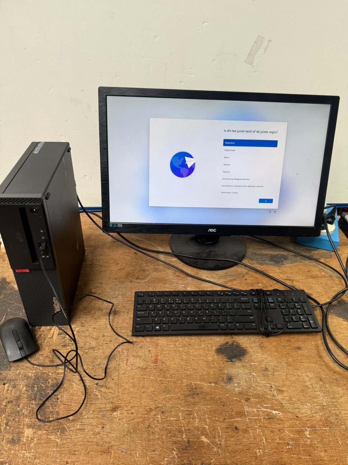 Lenovo ThinkCentre M710s i5-7400 set met 27” AOC monitor, Ophalen of Verzenden, Zo goed als nieuw, 3 tot 4 Ghz, SSD