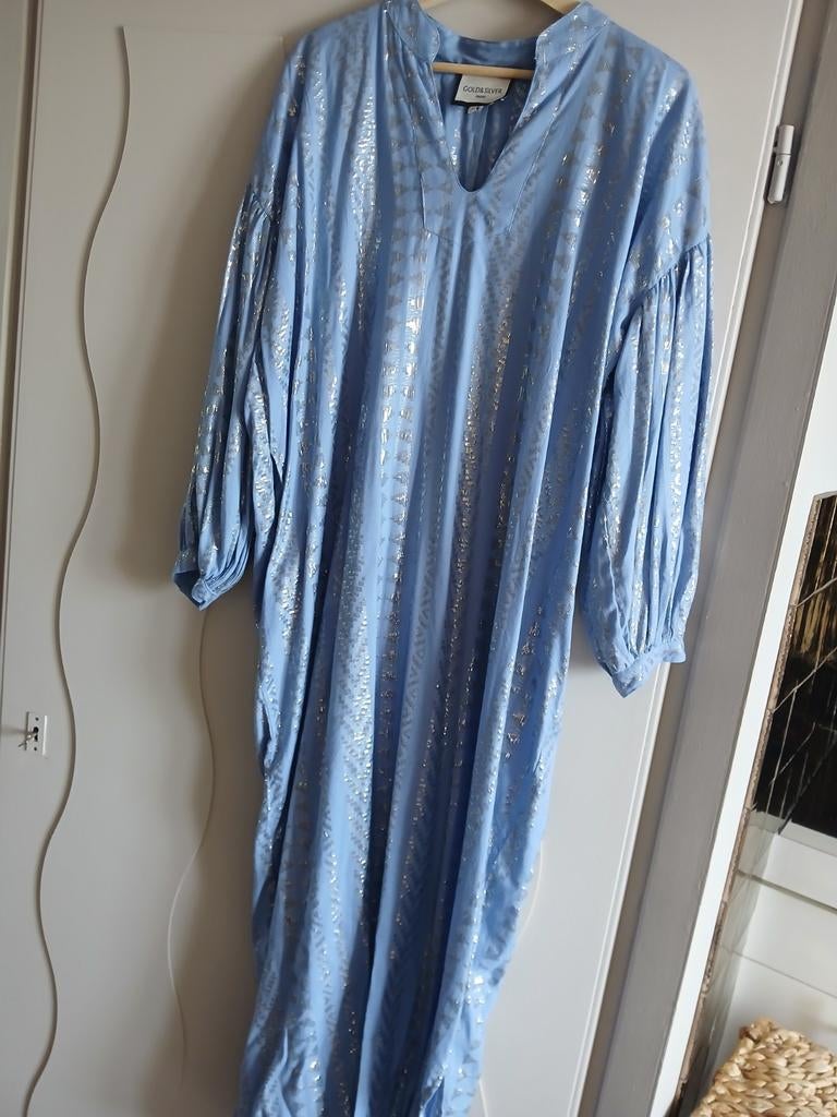 Nieuwe Gold&Silver Kaftan Lavendelblauw met Zilver Lurex, Kleding | Dames, Jurken, Gold&Silver, Ophalen, Nieuw, Blauw